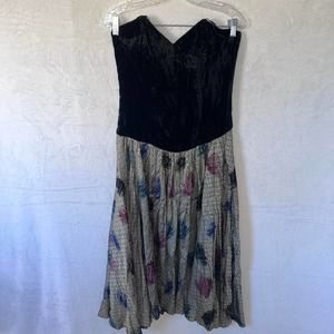 Vintage Nicole Miller dress supporting Animal Shelters